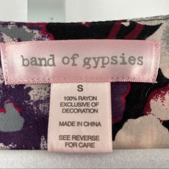 Band of Gypsies Long Sleeve Floral Rayon Romper S - Picture 7 of 8